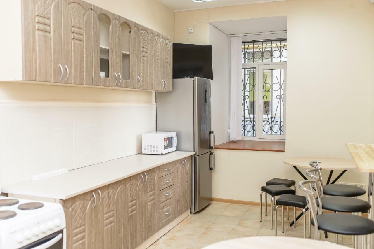 קייב Globus Lipki Hostel מראה חיצוני תמונה
