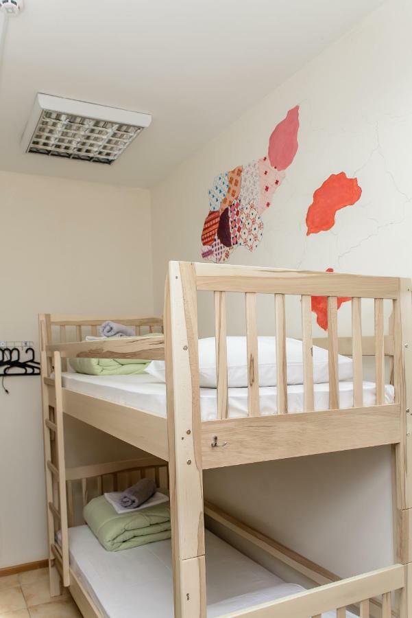 קייב Globus Lipki Hostel מראה חיצוני תמונה