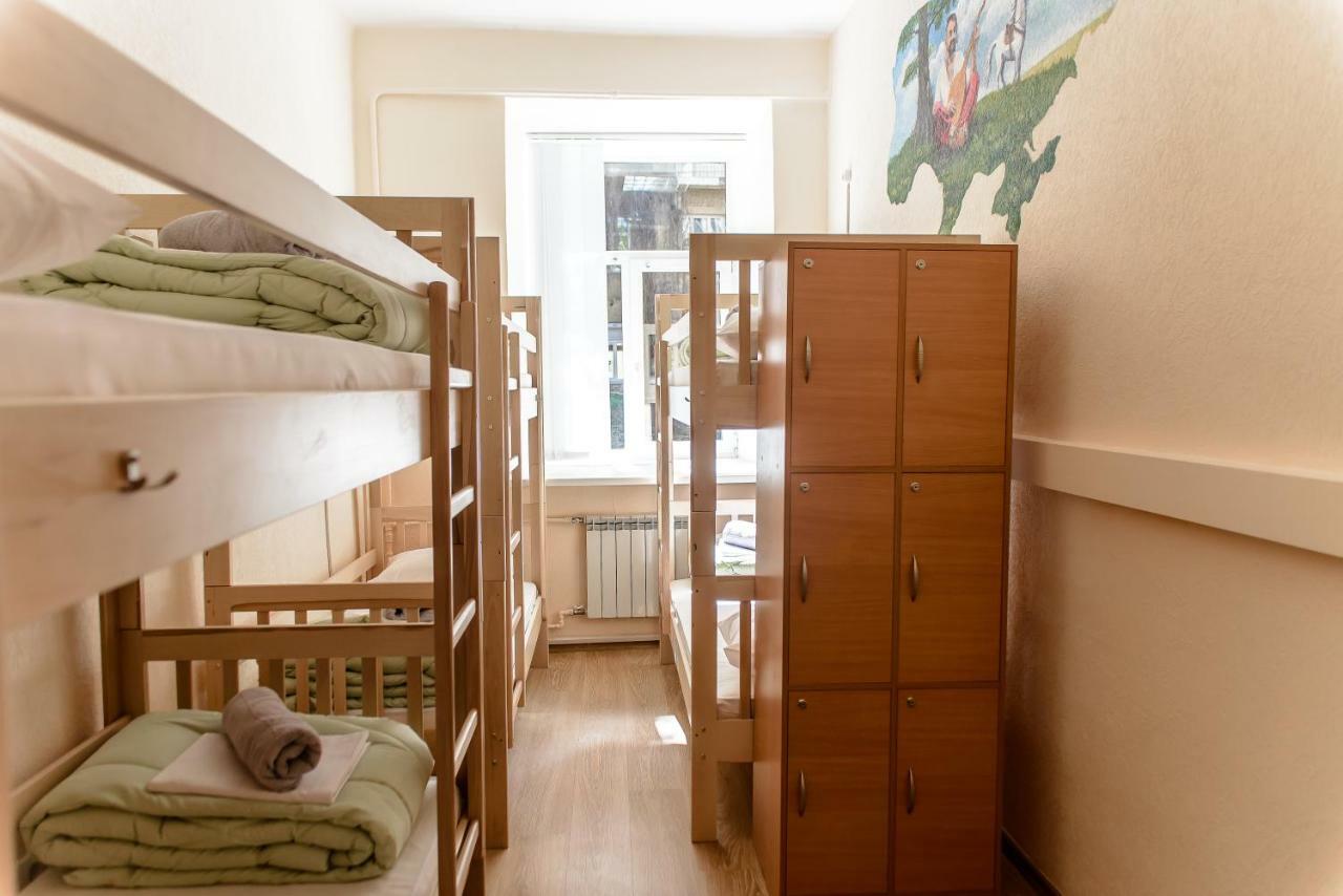 קייב Globus Lipki Hostel מראה חיצוני תמונה